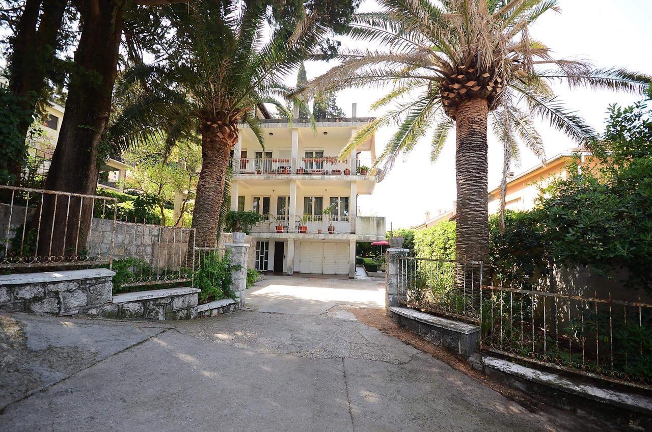 Apartment Garden Kotor Exteriör bild